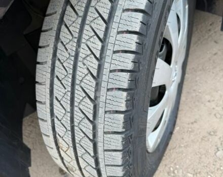 Чорний Опель Віваро, об'ємом двигуна 1.6 л та пробігом 240 тис. км за 18500 $, фото 41 на Automoto.ua