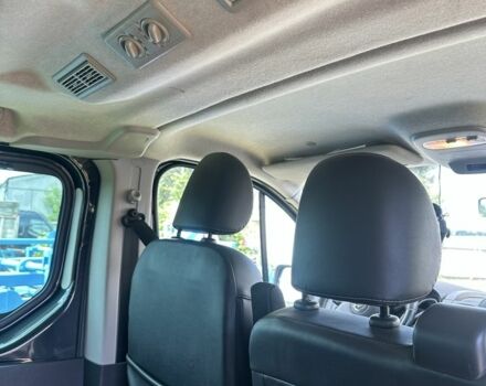 Черный Опель Виваро, объемом двигателя 1.6 л и пробегом 245 тыс. км за 14500 $, фото 6 на Automoto.ua