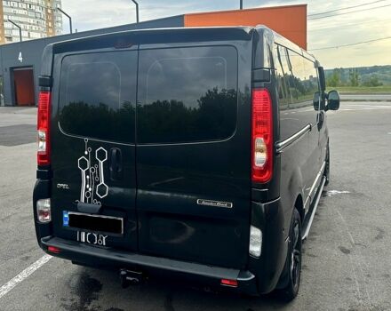 Опель Виваро 2013 в Харькове на Automoto.ua Черный Опель Виваро, объемом двигателя 2 л и пробегом 255 тыс. км за 15000 $, фото 5 на Automoto.ua