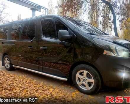Чорний Опель Віваро, об'ємом двигуна 1.6 л та пробігом 236 тис. км за 19000 $, фото 10 на Automoto.ua