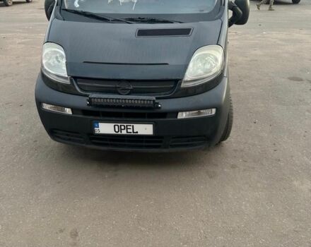 Черный Опель Виваро, объемом двигателя 1.9 л и пробегом 750 тыс. км за 8500 $, фото 1 на Automoto.ua