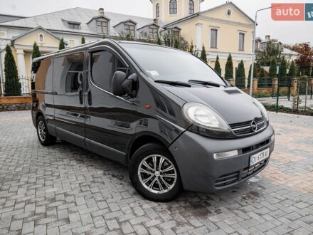 Черный Опель Виваро, объемом двигателя 1.9 л и пробегом 275 тыс. км за 8500 $, фото 1 на Automoto.ua