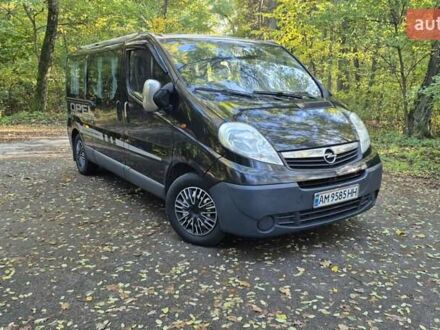 Опель Віваро 2007 у Коростене на Automoto.ua Чорний Опель Віваро, об'ємом двигуна 2 л та пробігом 305 тис. км за 8100 $, фото 1 на Automoto.ua