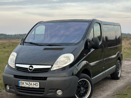 Опель Віваро 2007 у Рівному на Automoto.ua Чорний Опель Віваро, об'ємом двигуна 2 л та пробігом 273 тис. км за 9900 $, фото 1 на Automoto.ua