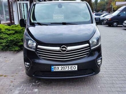 Чорний Опель Віваро, об'ємом двигуна 1.6 л та пробігом 255 тис. км за 12700 $, фото 1 на Automoto.ua