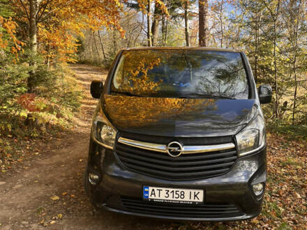 Опель Виваро 2015 в Надворной на Automoto.ua Черный Опель Виваро, объемом двигателя 1.6 л и пробегом 258 тыс. км за 16800 $, фото 1 на Automoto.ua
