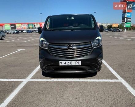 Чорний Опель Віваро, об'ємом двигуна 1.6 л та пробігом 203 тис. км за 17900 $, фото 1 на Automoto.ua