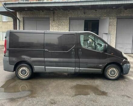 Коричневый Опель Виваро, объемом двигателя 2 л и пробегом 185 тыс. км за 10000 $, фото 5 на Automoto.ua
