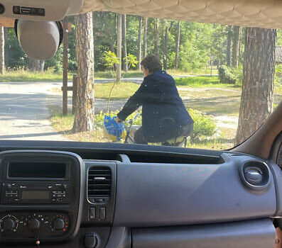 Коричневий Опель Віваро, об'ємом двигуна 1.6 л та пробігом 258 тис. км за 15700 $, фото 10 на Automoto.ua