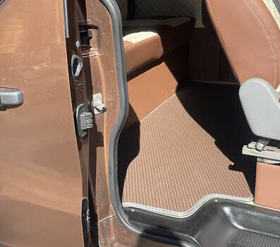 Коричневий Опель Віваро, об'ємом двигуна 1.6 л та пробігом 258 тис. км за 15700 $, фото 14 на Automoto.ua