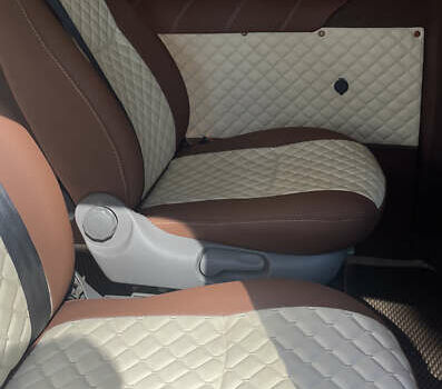 Коричневий Опель Віваро, об'ємом двигуна 1.6 л та пробігом 258 тис. км за 15700 $, фото 18 на Automoto.ua