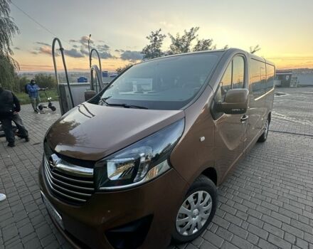 Коричневый Опель Виваро, объемом двигателя 1.6 л и пробегом 263 тыс. км за 17200 $, фото 4 на Automoto.ua