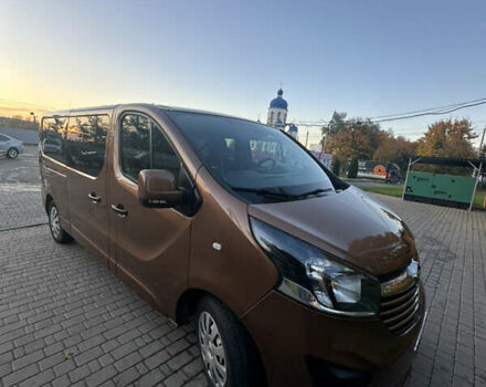 Коричневый Опель Виваро, объемом двигателя 1.6 л и пробегом 263 тыс. км за 17200 $, фото 1 на Automoto.ua