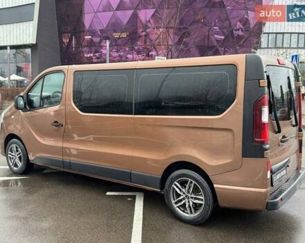 Коричневый Опель Виваро, объемом двигателя 1.6 л и пробегом 315 тыс. км за 16490 $, фото 4 на Automoto.ua