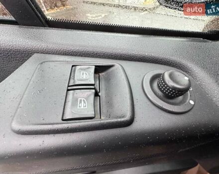 Коричневый Опель Виваро, объемом двигателя 1.6 л и пробегом 315 тыс. км за 16490 $, фото 14 на Automoto.ua