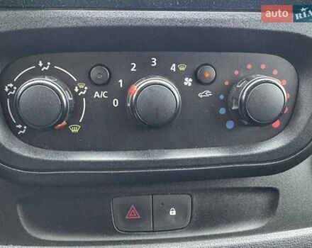 Коричневый Опель Виваро, объемом двигателя 1.6 л и пробегом 315 тыс. км за 16490 $, фото 18 на Automoto.ua