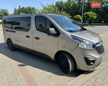 Коричневий Опель Віваро, об'ємом двигуна 1.6 л та пробігом 260 тис. км за 15800 $, фото 4 на Automoto.ua
