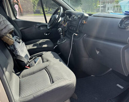 Коричневий Опель Віваро, об'ємом двигуна 1.6 л та пробігом 260 тис. км за 15800 $, фото 6 на Automoto.ua