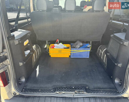 Коричневий Опель Віваро, об'ємом двигуна 1.6 л та пробігом 260 тис. км за 15800 $, фото 10 на Automoto.ua