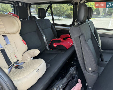 Коричневий Опель Віваро, об'ємом двигуна 1.6 л та пробігом 260 тис. км за 15800 $, фото 9 на Automoto.ua