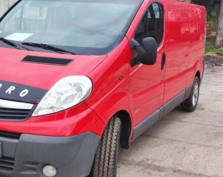 Красный Опель Виваро, объемом двигателя 2.5 л и пробегом 370 тыс. км за 6500 $, фото 5 на Automoto.ua