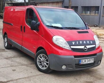 Красный Опель Виваро, объемом двигателя 2.5 л и пробегом 370 тыс. км за 6500 $, фото 6 на Automoto.ua