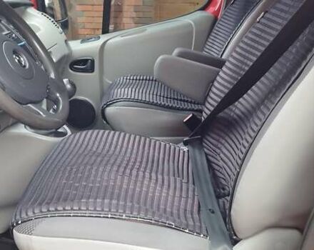 Красный Опель Виваро, объемом двигателя 2 л и пробегом 251 тыс. км за 12200 $, фото 22 на Automoto.ua