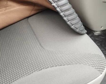 Красный Опель Виваро, объемом двигателя 2 л и пробегом 251 тыс. км за 12200 $, фото 13 на Automoto.ua