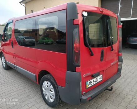 Червоний Опель Віваро, об'ємом двигуна 1.9 л та пробігом 320 тис. км за 5800 $, фото 2 на Automoto.ua