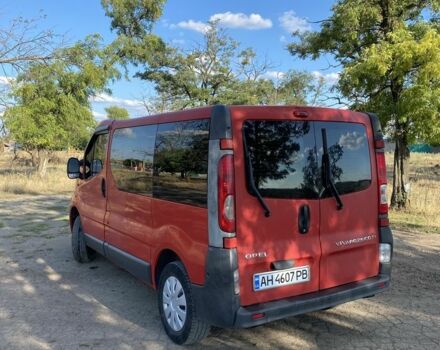 Красный Опель Виваро, объемом двигателя 2.5 л и пробегом 600 тыс. км за 5800 $, фото 6 на Automoto.ua