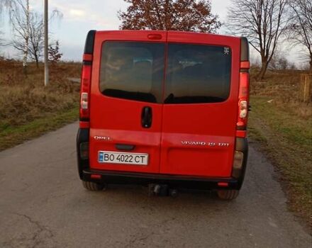 Червоний Опель Віваро, об'ємом двигуна 1.9 л та пробігом 404 тис. км за 5400 $, фото 4 на Automoto.ua