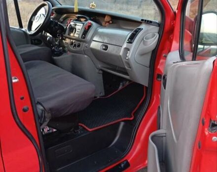 Червоний Опель Віваро, об'ємом двигуна 1.9 л та пробігом 404 тис. км за 5400 $, фото 9 на Automoto.ua