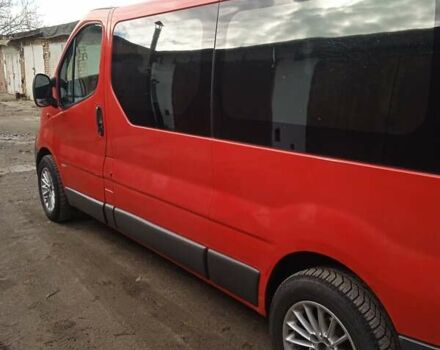 Червоний Опель Віваро, об'ємом двигуна 1.9 л та пробігом 430 тис. км за 6900 $, фото 3 на Automoto.ua