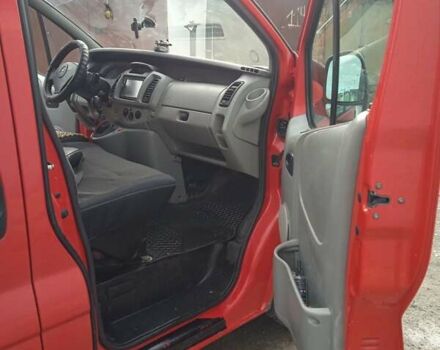 Червоний Опель Віваро, об'ємом двигуна 1.9 л та пробігом 430 тис. км за 6900 $, фото 18 на Automoto.ua