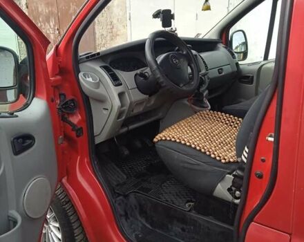 Червоний Опель Віваро, об'ємом двигуна 1.9 л та пробігом 430 тис. км за 6900 $, фото 19 на Automoto.ua