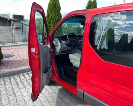 Червоний Опель Віваро, об'ємом двигуна 1.9 л та пробігом 263 тис. км за 7699 $, фото 6 на Automoto.ua