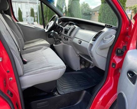 Червоний Опель Віваро, об'ємом двигуна 1.9 л та пробігом 263 тис. км за 7699 $, фото 9 на Automoto.ua