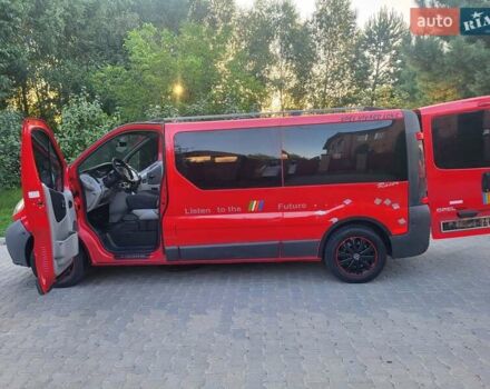 Червоний Опель Віваро, об'ємом двигуна 1.9 л та пробігом 262 тис. км за 7999 $, фото 44 на Automoto.ua