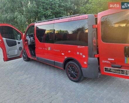 Червоний Опель Віваро, об'ємом двигуна 1.9 л та пробігом 262 тис. км за 7999 $, фото 53 на Automoto.ua