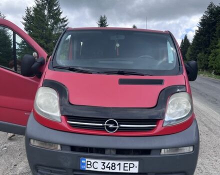 Красный Опель Виваро, объемом двигателя 1.9 л и пробегом 2 тыс. км за 6075 $, фото 5 на Automoto.ua