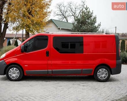 Червоний Опель Віваро, об'ємом двигуна 1.87 л та пробігом 400 тис. км за 8300 $, фото 12 на Automoto.ua