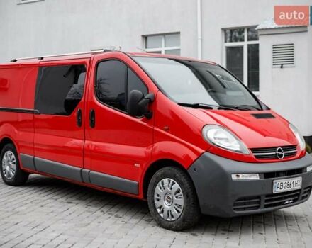 Червоний Опель Віваро, об'ємом двигуна 1.87 л та пробігом 400 тис. км за 8300 $, фото 8 на Automoto.ua