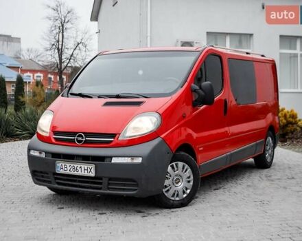 Червоний Опель Віваро, об'ємом двигуна 1.87 л та пробігом 400 тис. км за 8300 $, фото 2 на Automoto.ua