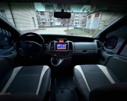 Червоний Опель Віваро, об'ємом двигуна 1.9 л та пробігом 310 тис. км за 8500 $, фото 23 на Automoto.ua