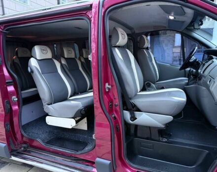 Червоний Опель Віваро, об'ємом двигуна 1.9 л та пробігом 310 тис. км за 8500 $, фото 12 на Automoto.ua