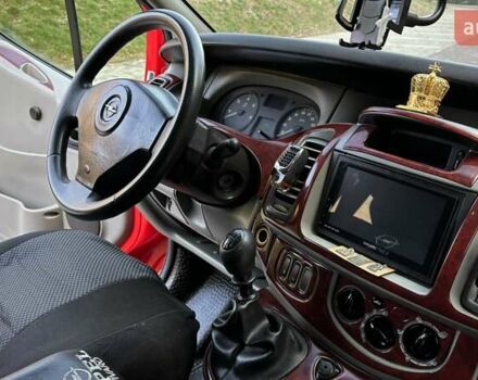 Красный Опель Виваро, объемом двигателя 2 л и пробегом 346 тыс. км за 8600 $, фото 31 на Automoto.ua