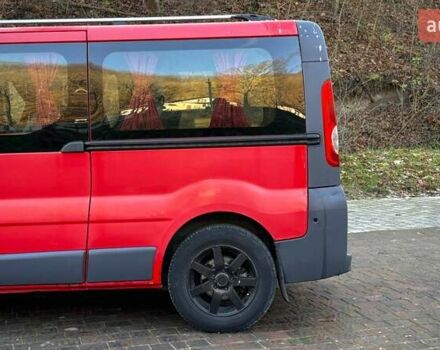 Красный Опель Виваро, объемом двигателя 2 л и пробегом 346 тыс. км за 8600 $, фото 8 на Automoto.ua