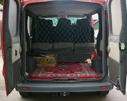 Червоний Опель Віваро, об'ємом двигуна 2 л та пробігом 280 тис. км за 7800 $, фото 8 на Automoto.ua