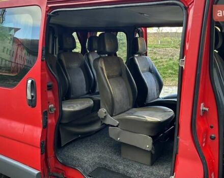 Красный Опель Виваро, объемом двигателя 2 л и пробегом 346 тыс. км за 8600 $, фото 43 на Automoto.ua