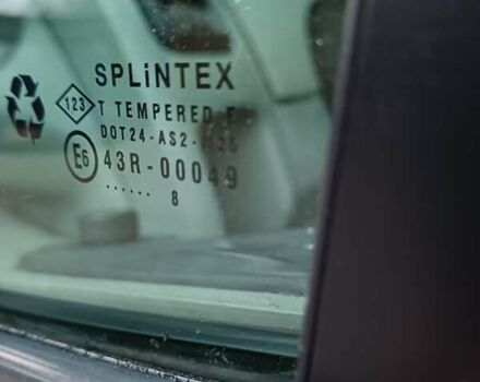 Красный Опель Виваро, объемом двигателя 2 л и пробегом 300 тыс. км за 10890 $, фото 11 на Automoto.ua